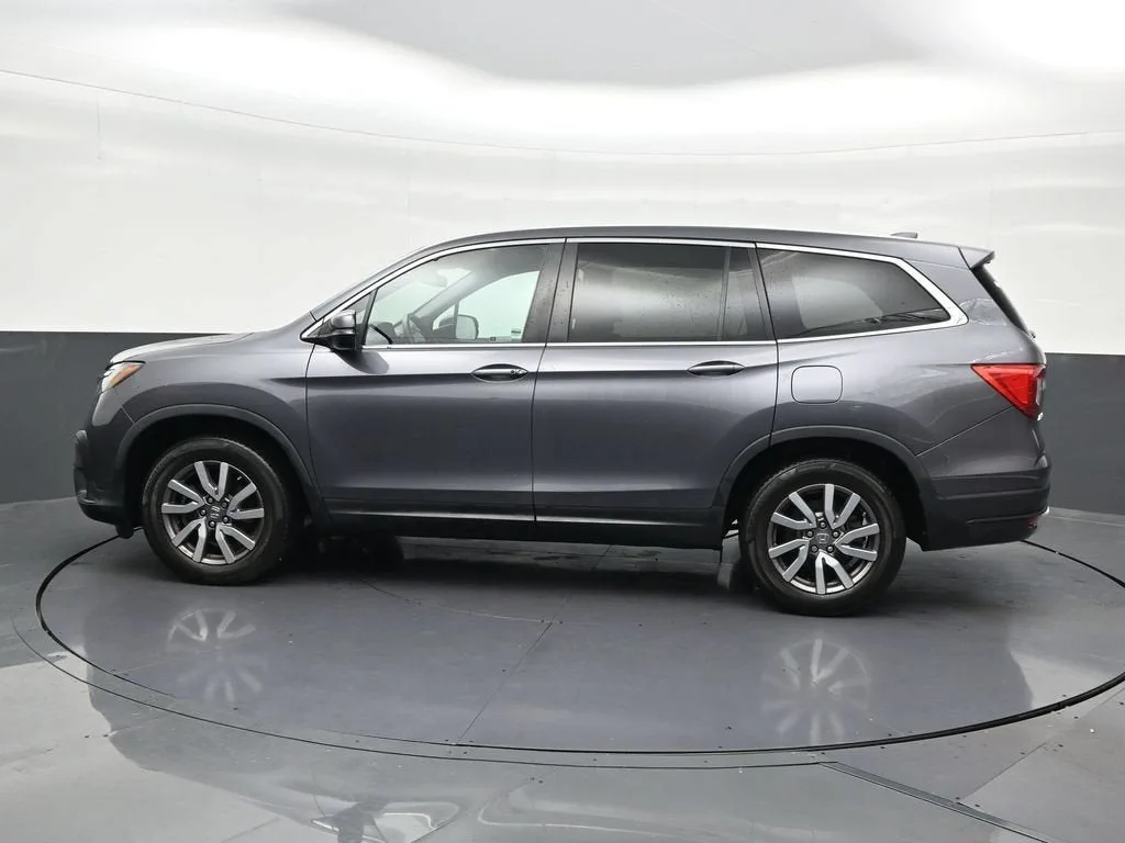 2020 Honda Pilot 2WD EX photo 2