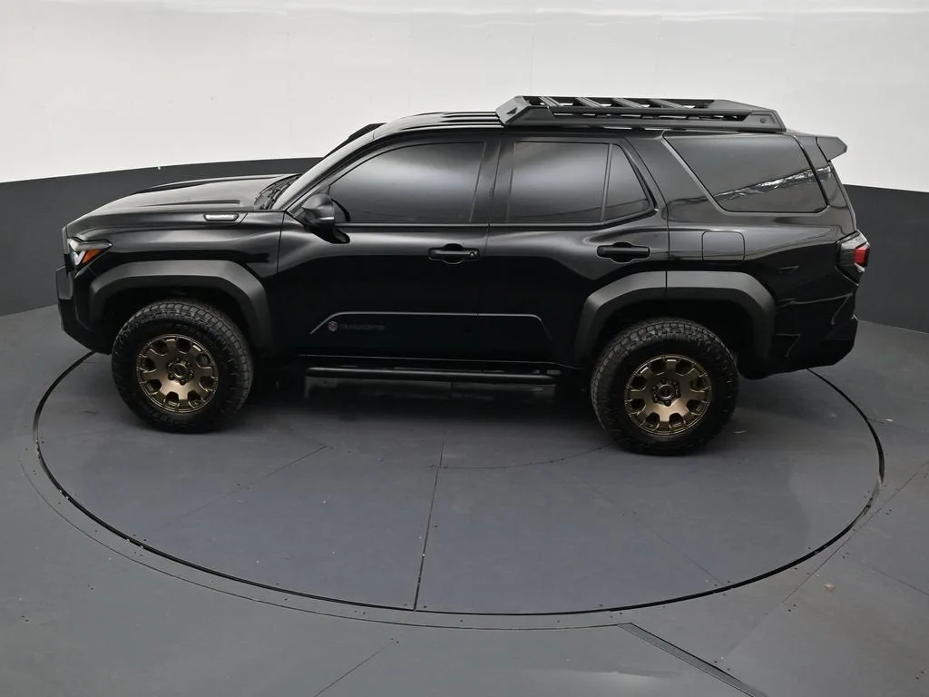 2025 Toyota 4Runner Hybrid TRD Off Road photo 12