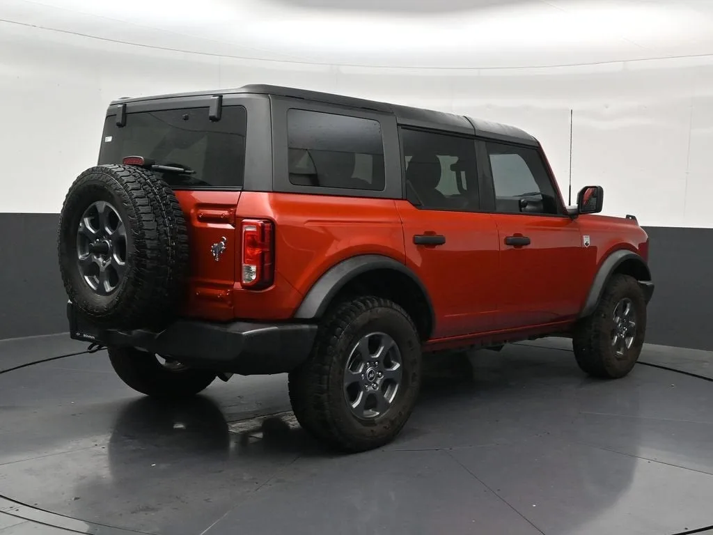 2023 Ford Bronco Big Bend photo 5