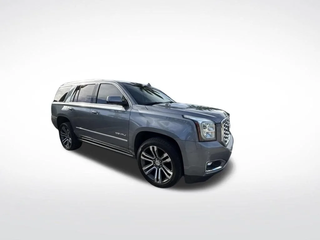 2018 GMC Yukon Denali photo 2