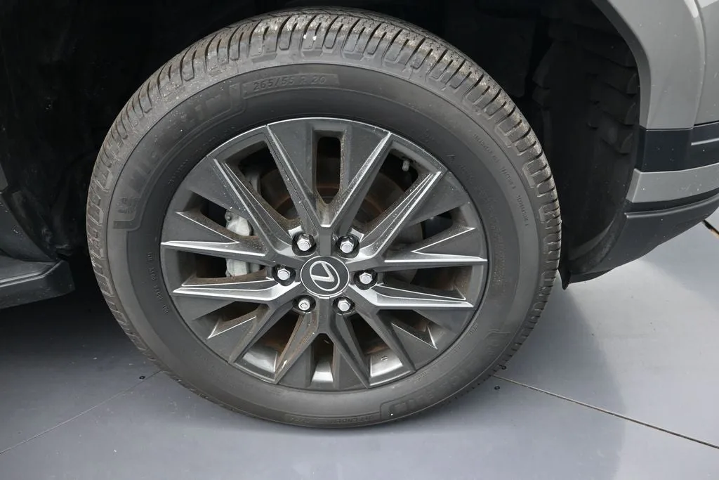 2024 Lexus GX 550 Premium photo 9