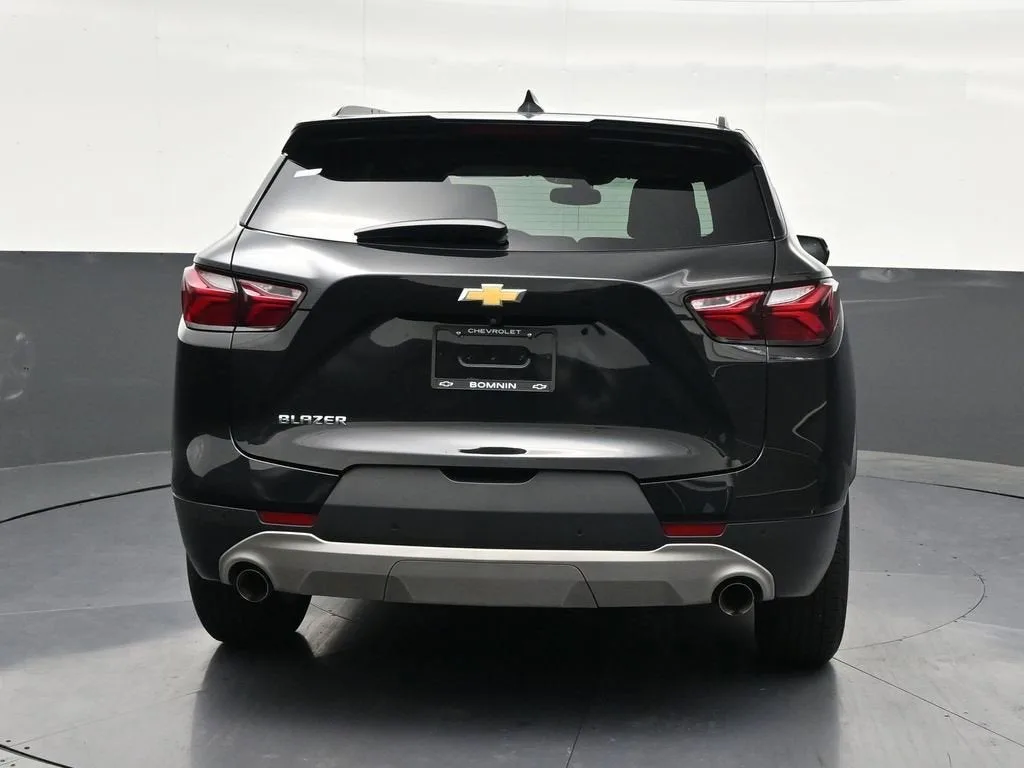 2021 Chevrolet Blazer LT photo 4