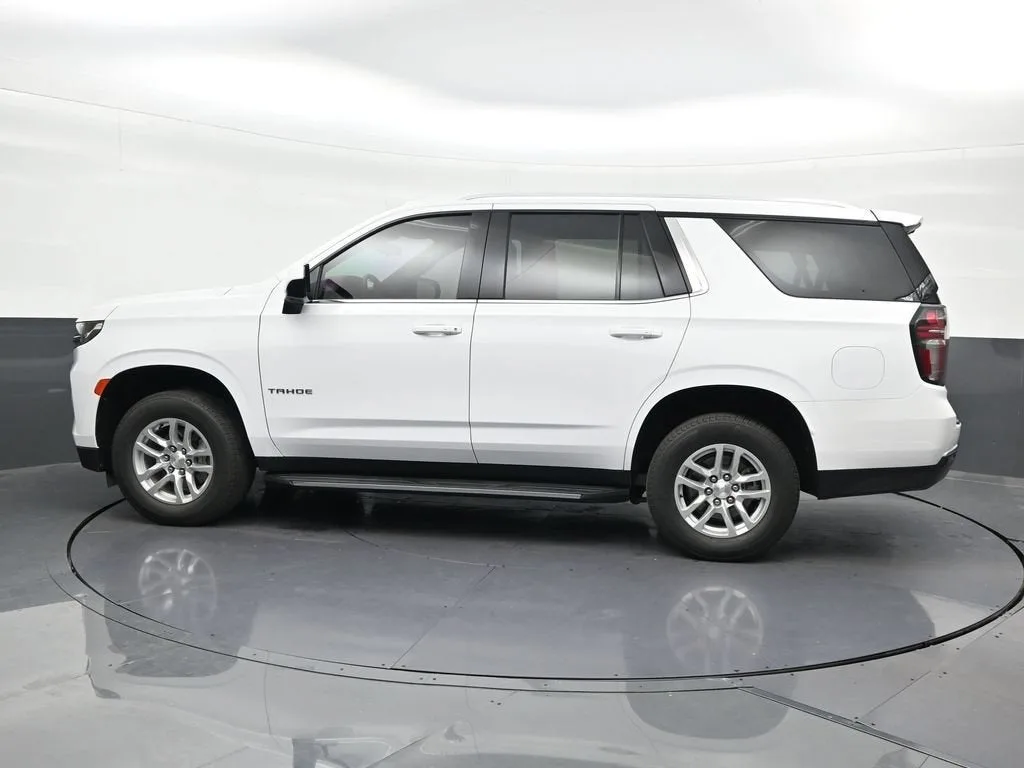2023 Chevrolet Tahoe LS photo 2