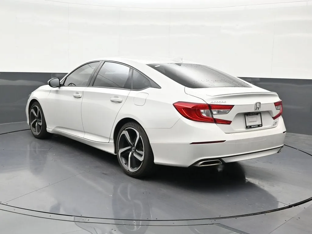 2020 Honda Accord Sport 2.0T photo 3