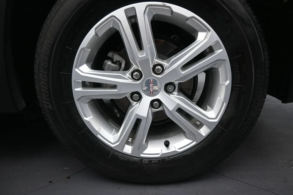 2022 GMC Terrain SLE photo 10