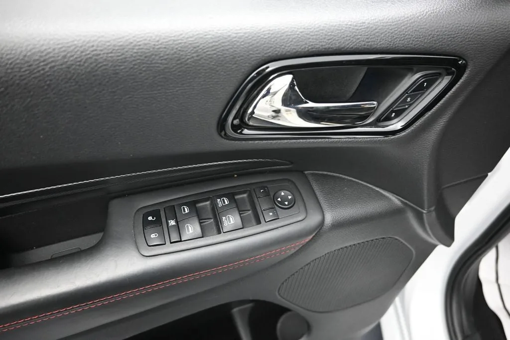 2024 Dodge Durango R/T Plus photo 10