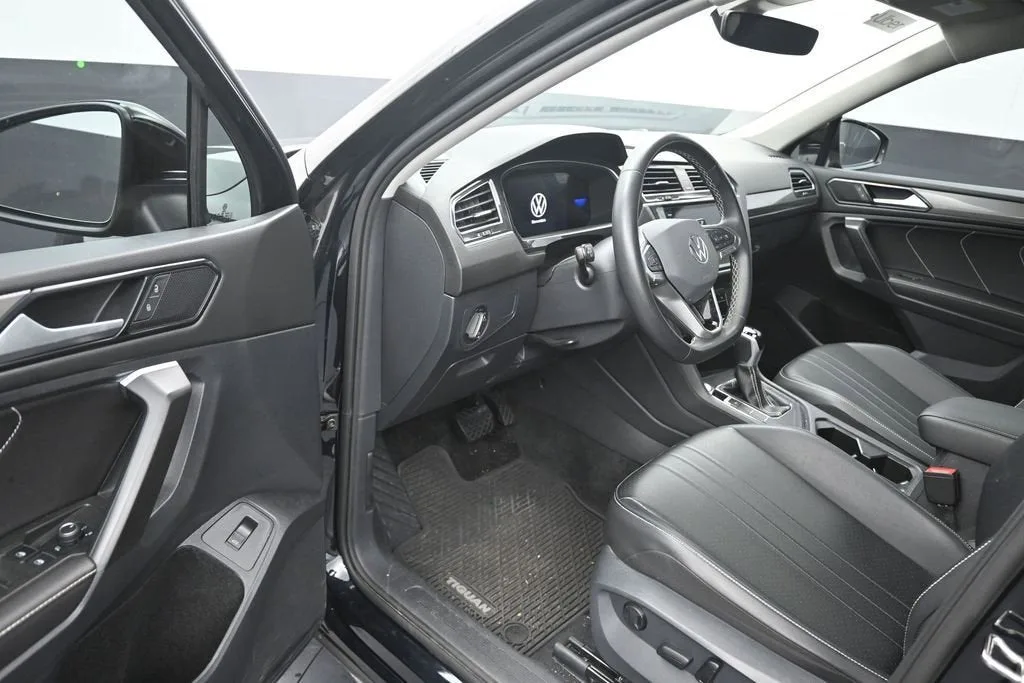 2024 Volkswagen Tiguan 2.0T SE photo 10