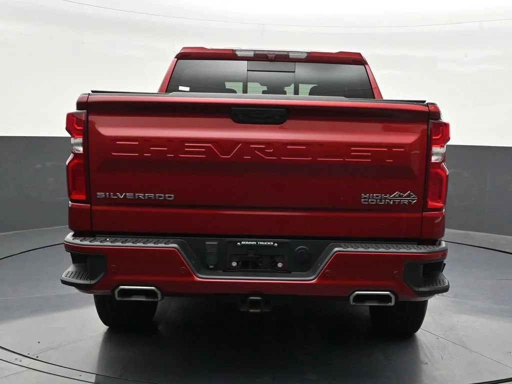 2024 Chevrolet Silverado 1500 High Country photo 4