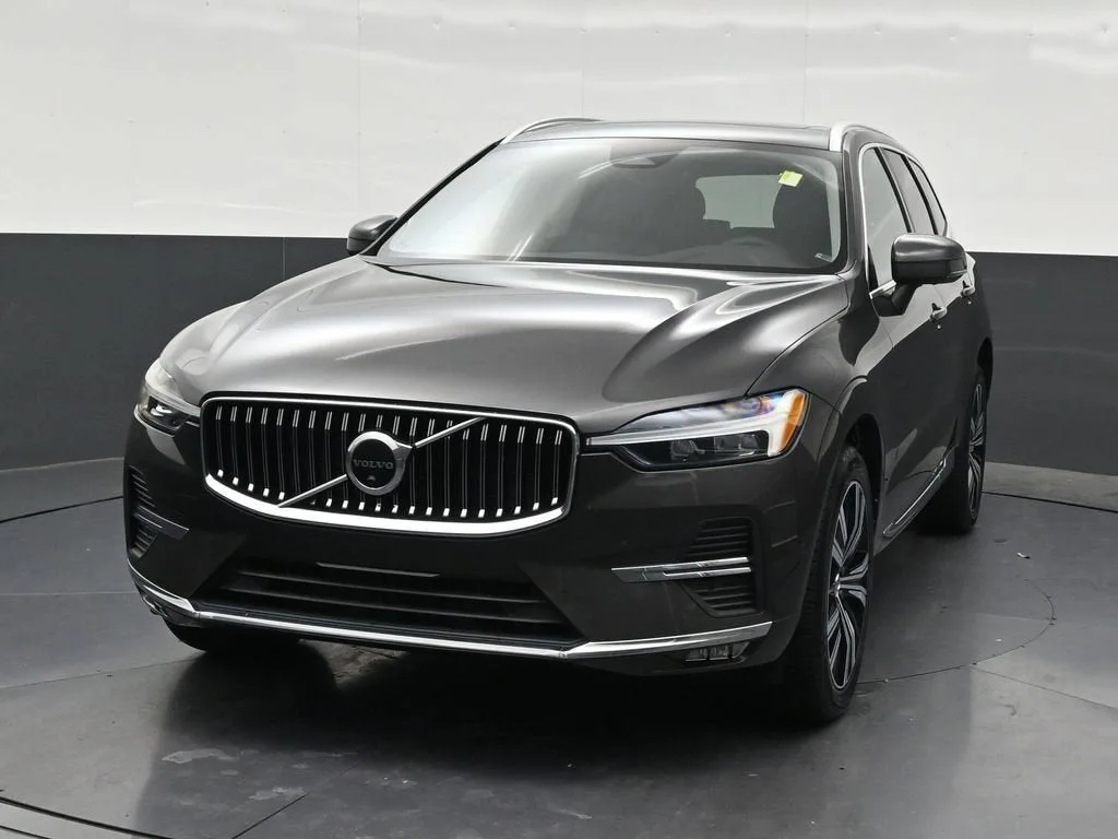 2023 Volvo XC60 B5 Plus Bright Theme photo 9