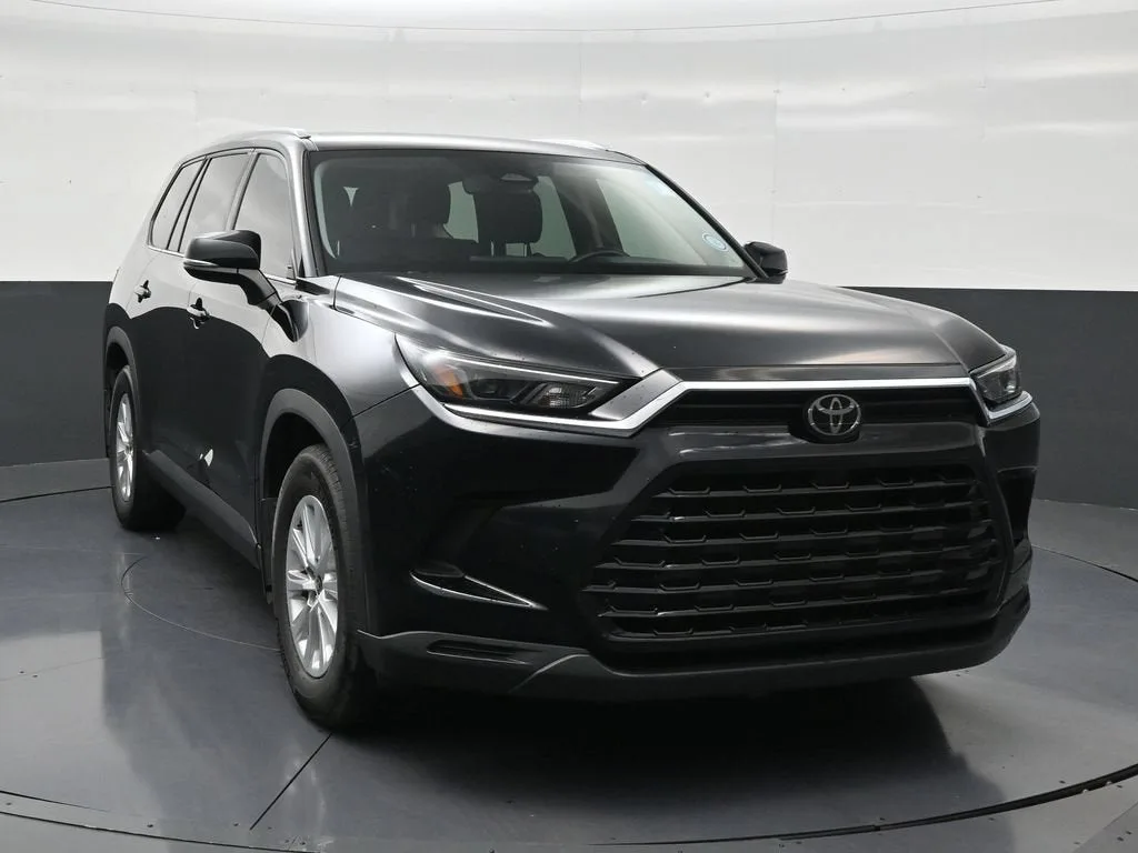 2024 Toyota Grand Highlander XLE photo 7