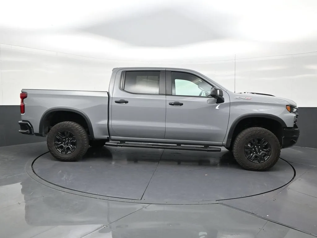2025 Chevrolet Silverado 1500 ZR2 photo 6