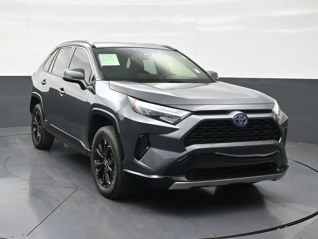 2023 Toyota RAV4 Hybrid SE photo 7