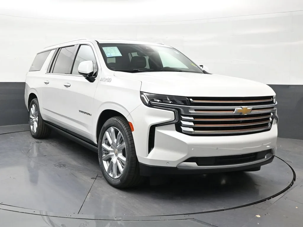 2023 Chevrolet Suburban High Country photo 7