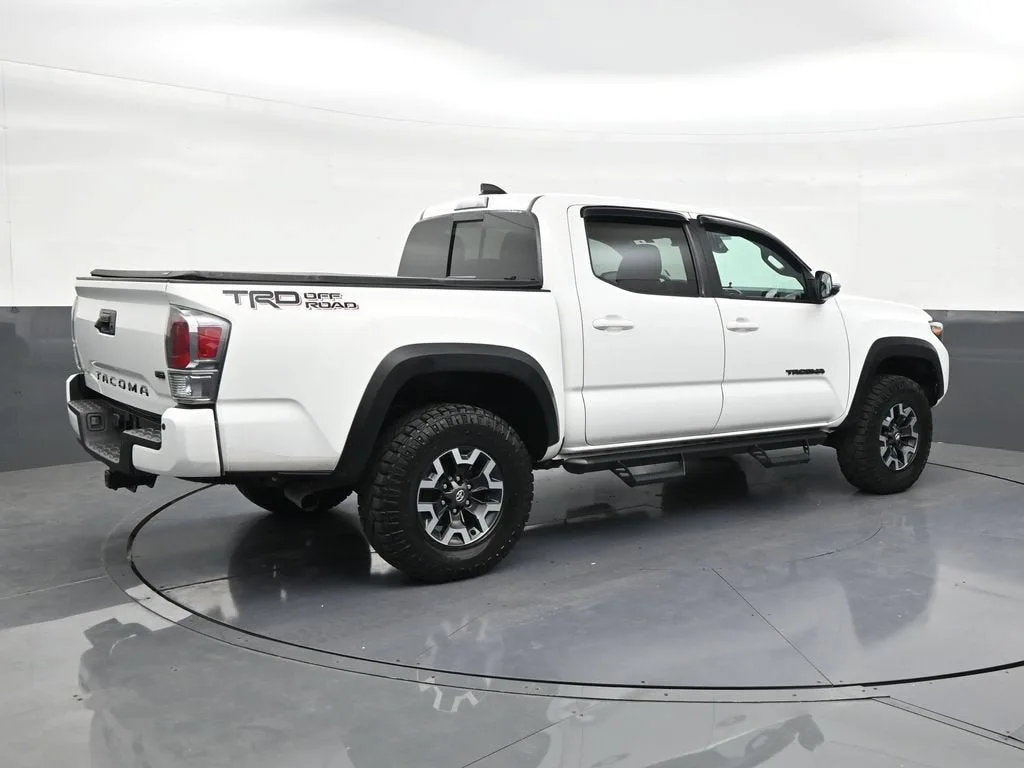 2023 Toyota Tacoma TRD Sport photo 5