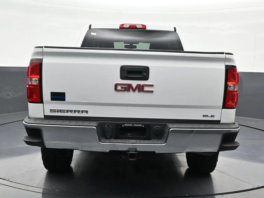 2018 GMC Sierra 1500 SLE photo 4