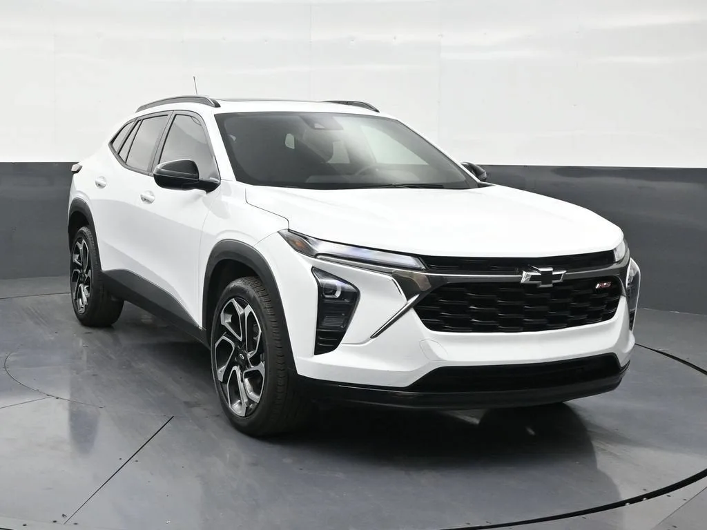 2025 Chevrolet Trax ACTIV photo 7