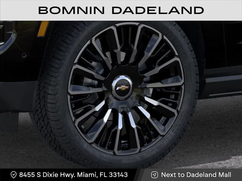 2025 Chevrolet Tahoe High Country photo 9