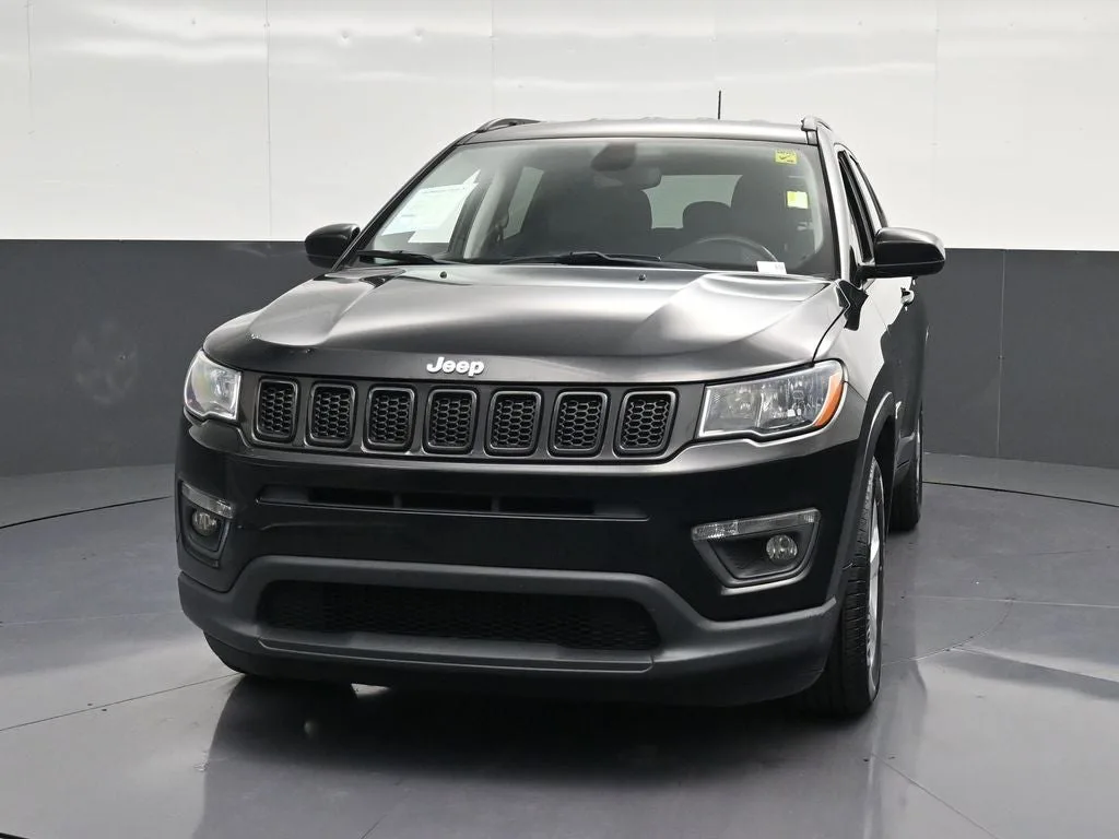 2021 Jeep Compass Latitude photo 6