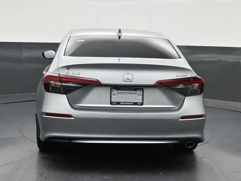 2025 Honda Civic Sedan Sport photo 4