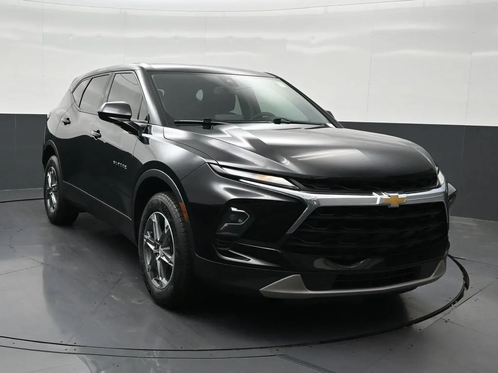 2023 Chevrolet Blazer 2LT photo 8
