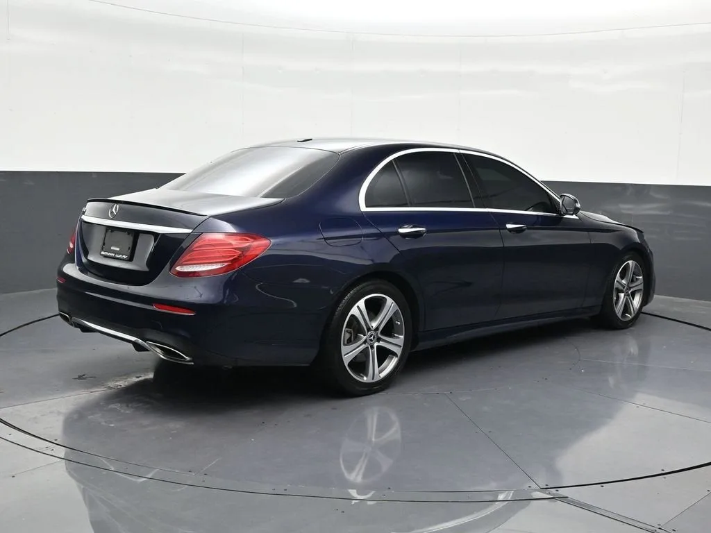 2020 Mercedes-Benz E 350 E 350 photo 5