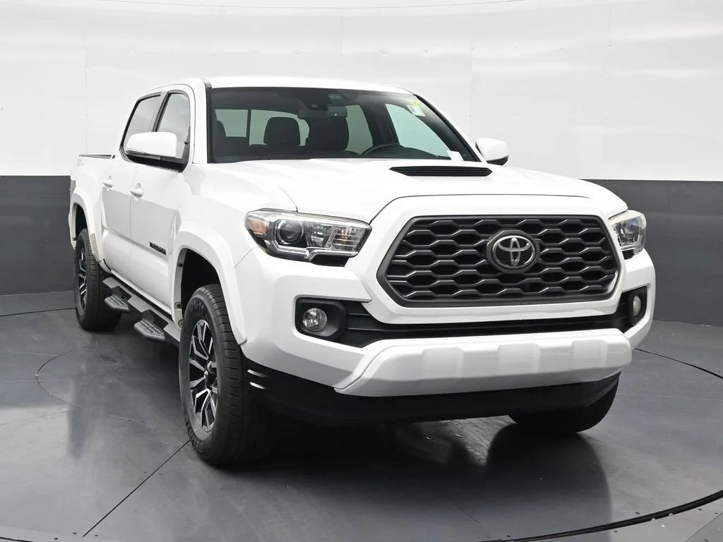 2020 Toyota Tacoma TRD Sport photo 7