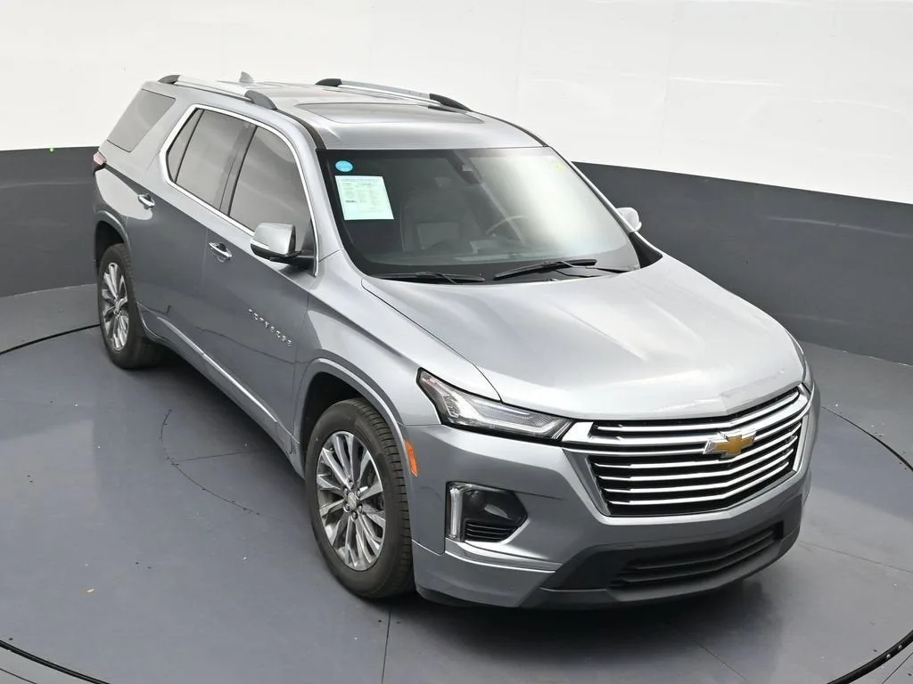 2023 Chevrolet Traverse Premier photo 18