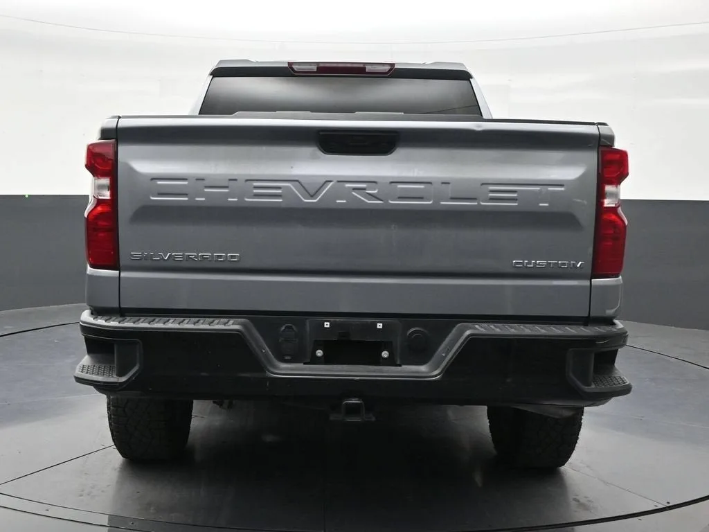 2025 Chevrolet Silverado 1500 Custom Trail Boss photo 4