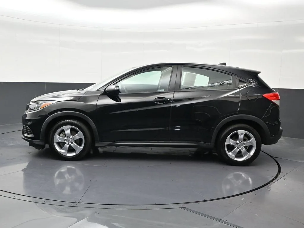 2022 Honda HR-V LX photo 2