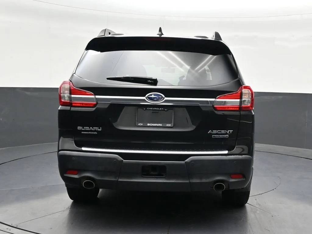 2020 Subaru Ascent Touring photo 4