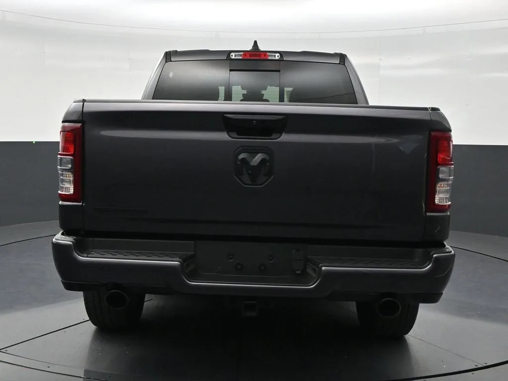 2024 RAM 1500 Big Horn Crew Cab 4x2 5'7" Box photo 4