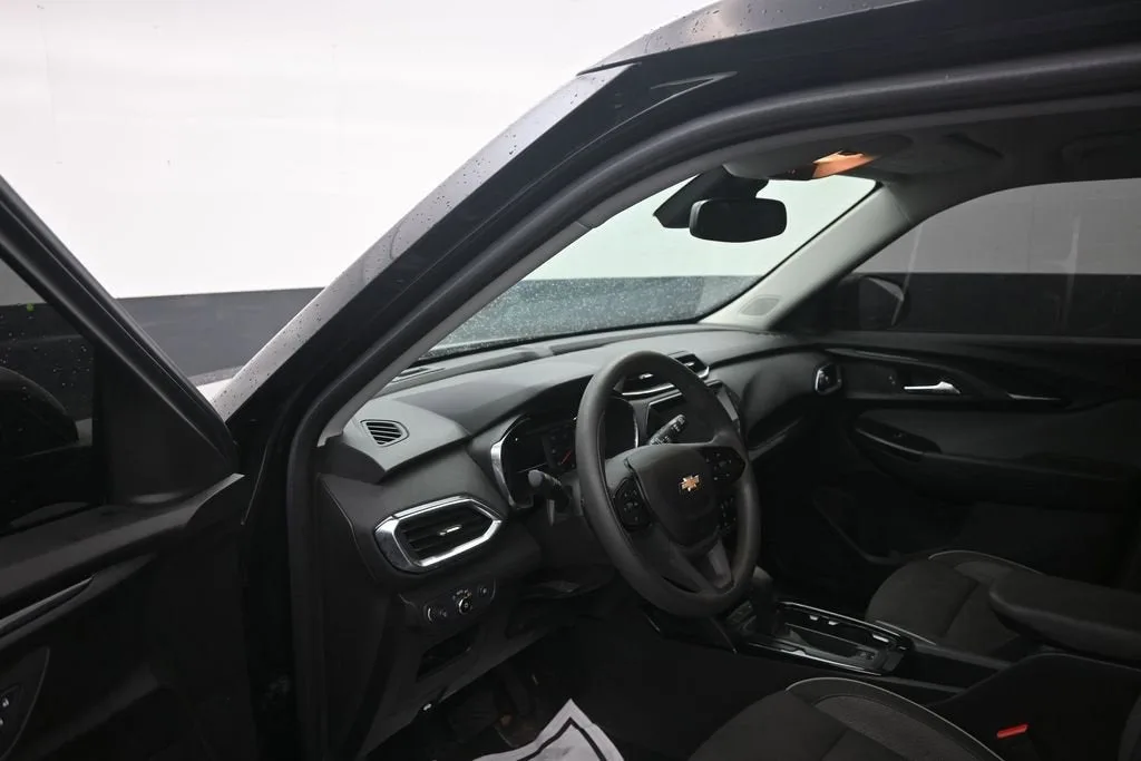 2022 Chevrolet Trailblazer LT photo 10