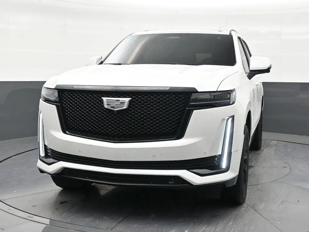2023 Cadillac Escalade 4WD Sport photo 8