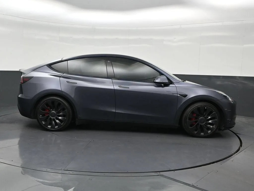 2022 Tesla Model Y Performance photo 6