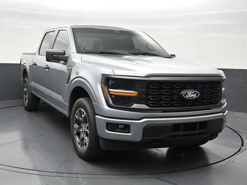 2024 Ford F-150 STX photo 8