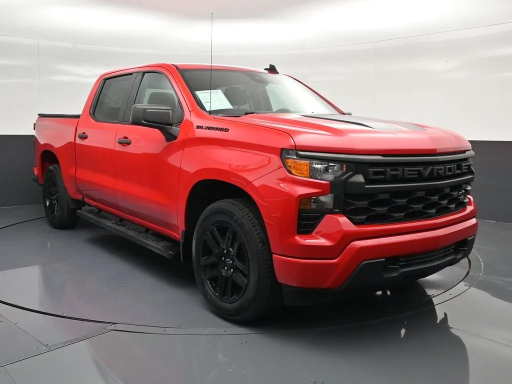2022 Chevrolet Silverado 1500 Custom photo 5