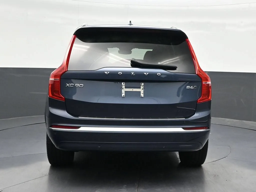 2023 Volvo XC90 B6 Plus 6-Seater photo 5