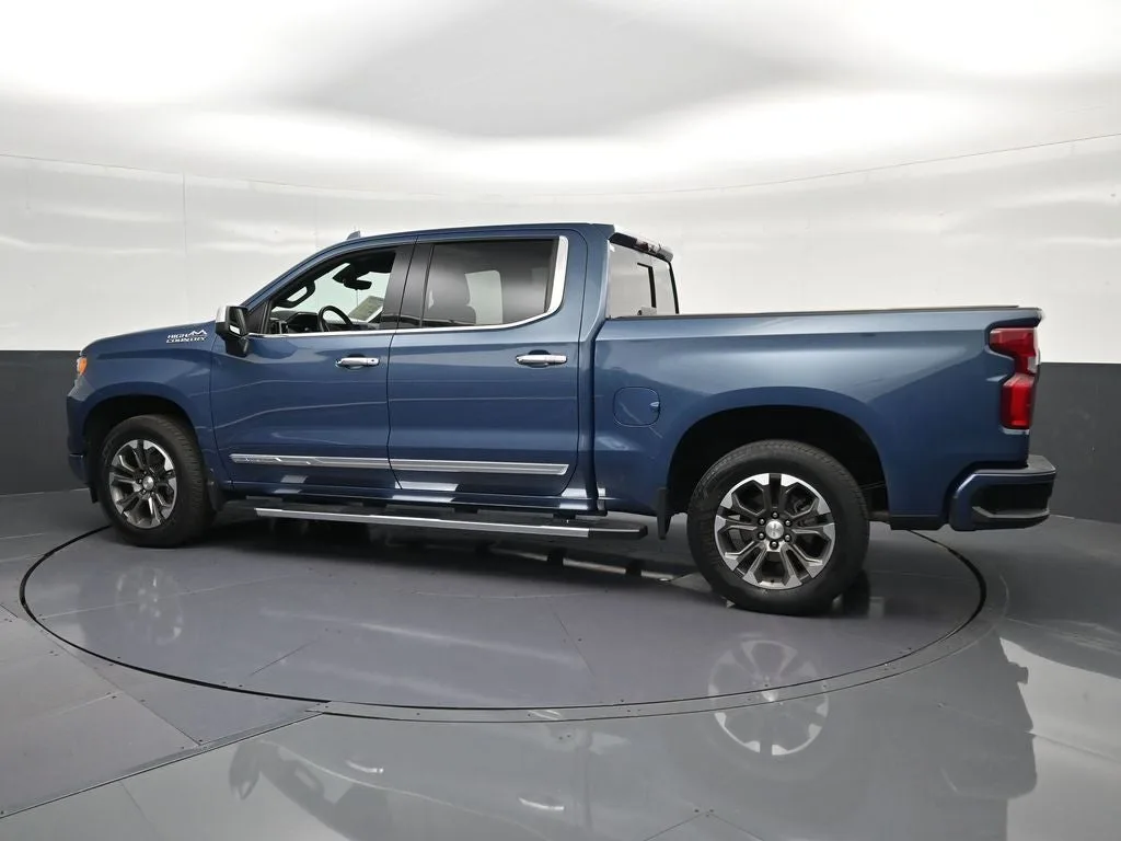 2024 Chevrolet Silverado 1500 High Country photo 8