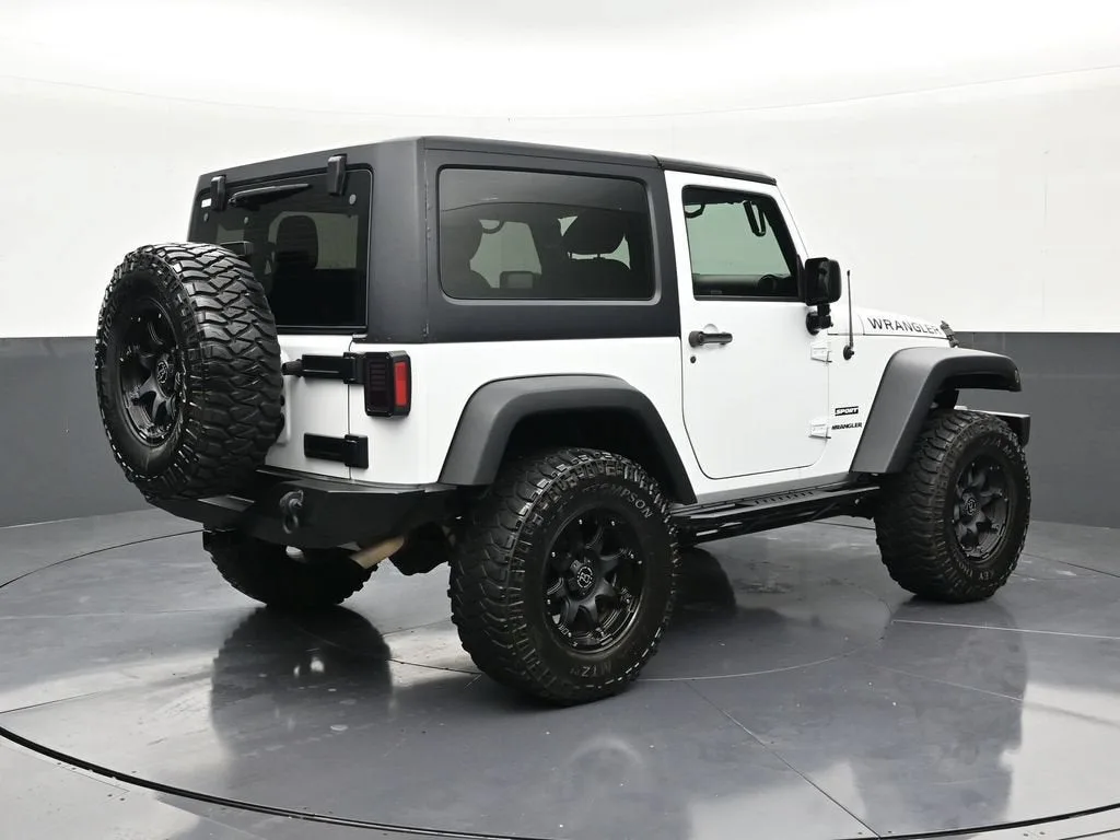 2017 Jeep Wrangler Sport photo 5