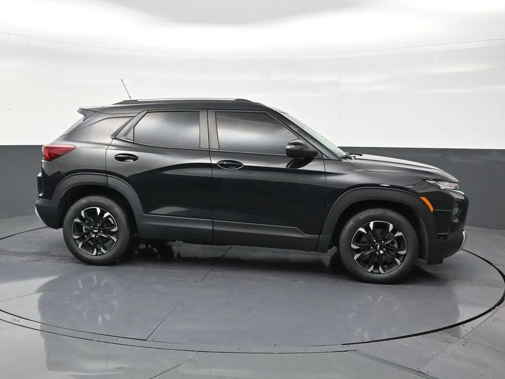 2022 Chevrolet Trailblazer LT photo 6