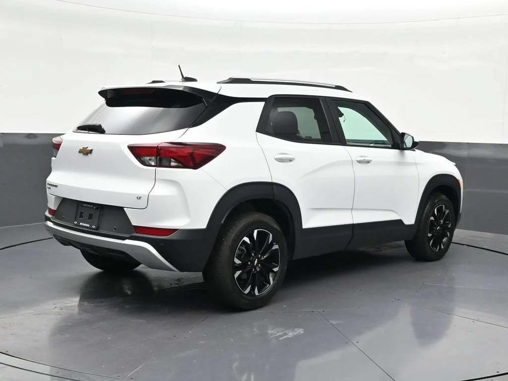 2023 Chevrolet Trailblazer LT photo 5