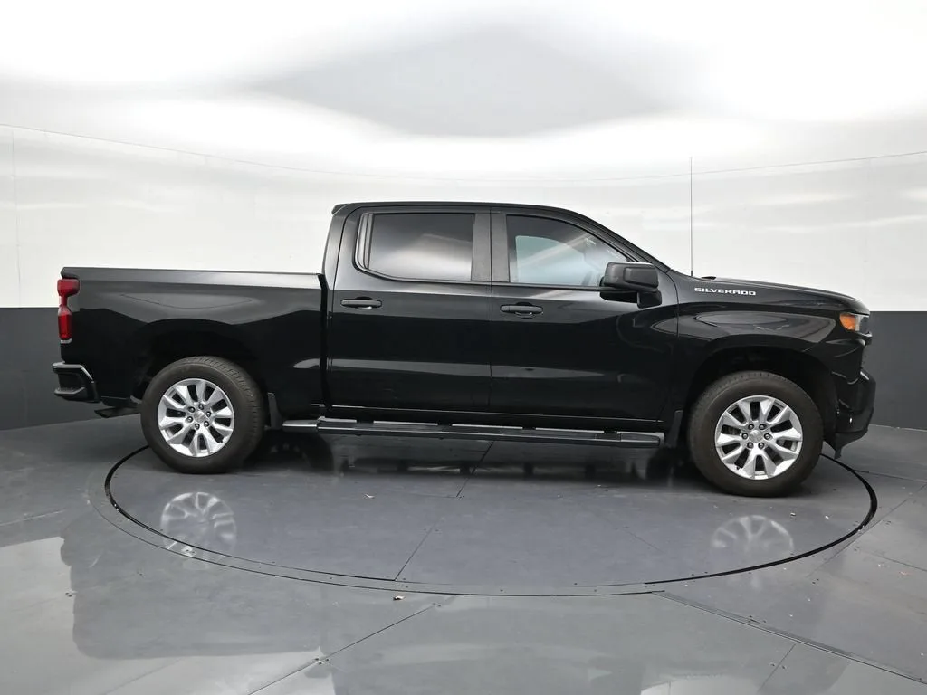 2021 Chevrolet Silverado 1500 Custom photo 7