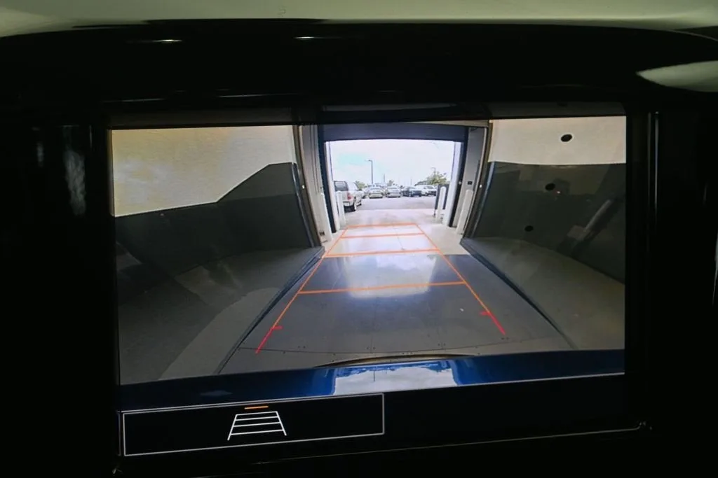 2023 Chevrolet Traverse LT Cloth photo 11