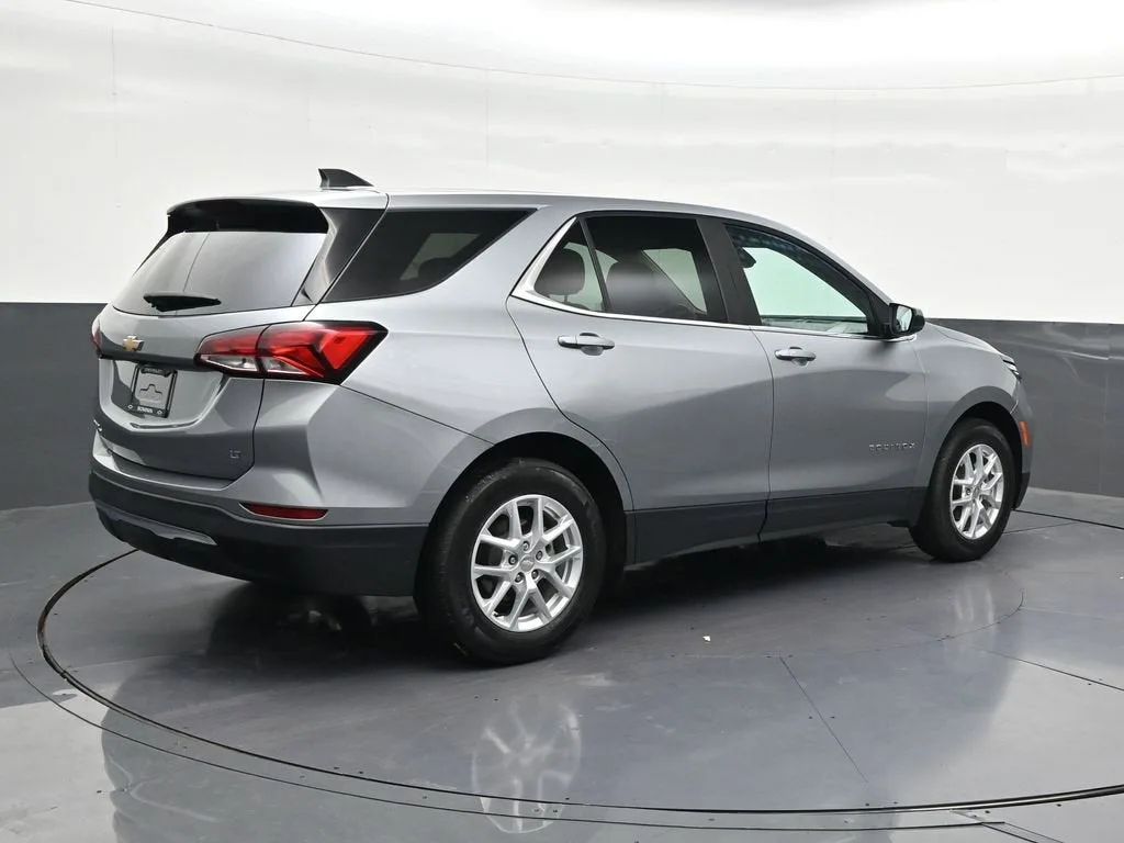 2023 Chevrolet Equinox LT photo 5