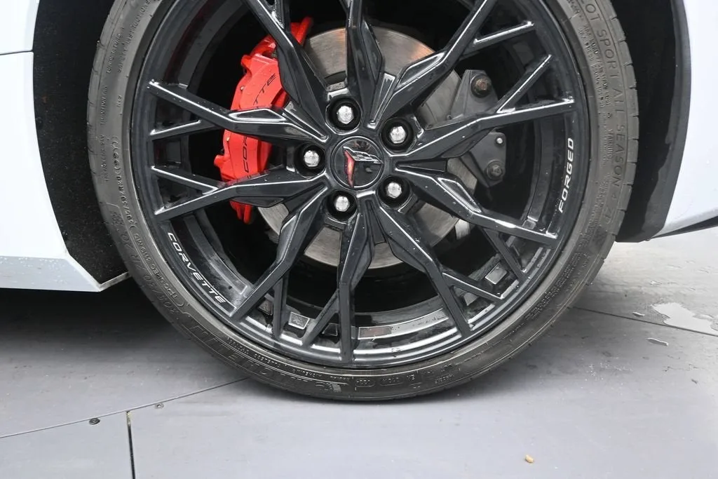 2024 Chevrolet Corvette Stingray 1LT photo 10