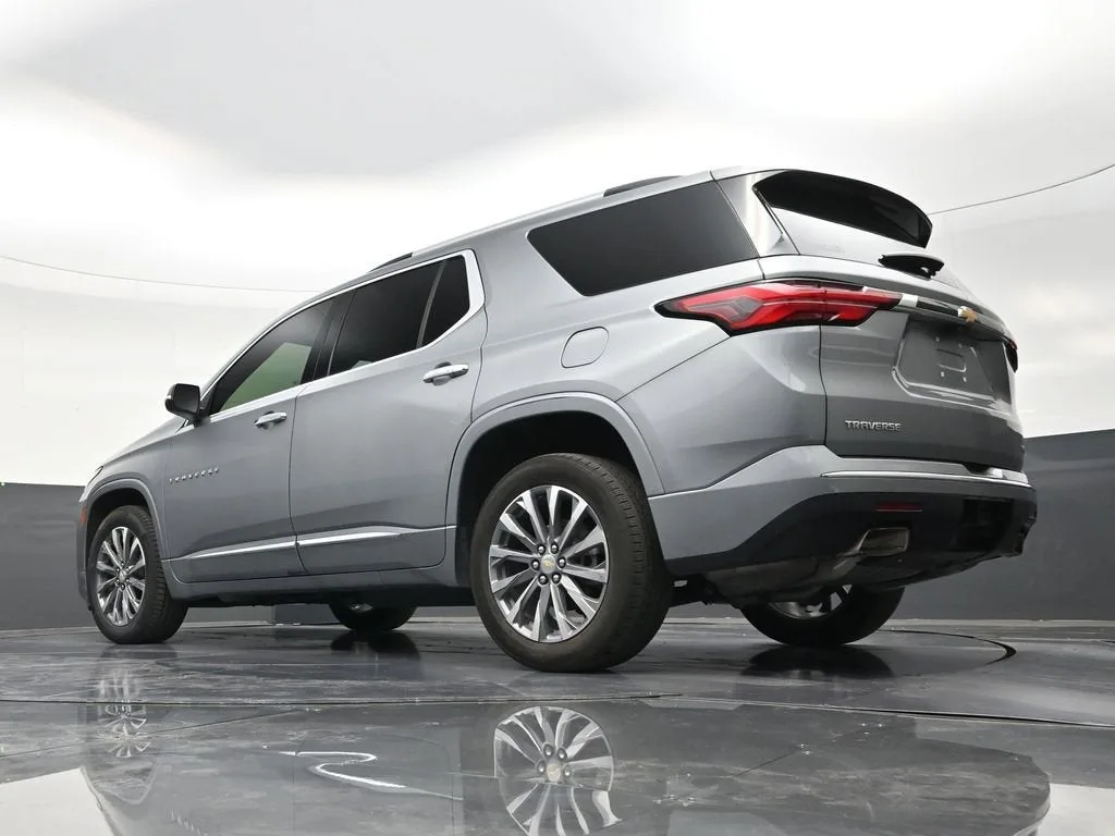 2023 Chevrolet Traverse Premier photo 22