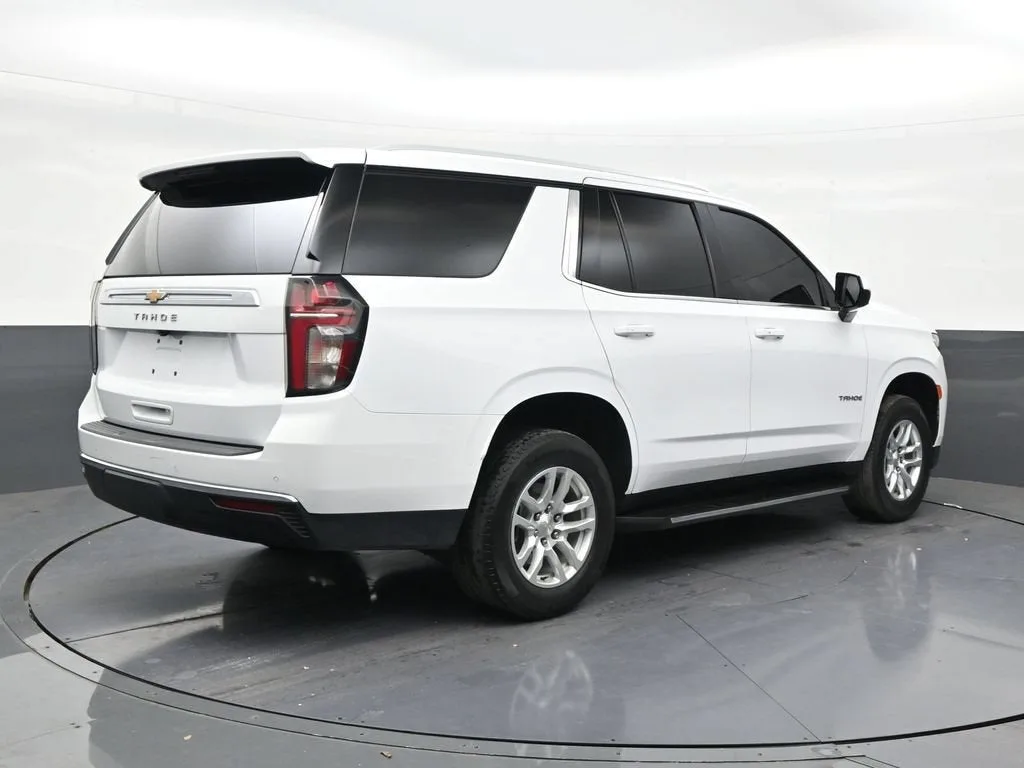 2023 Chevrolet Tahoe LS photo 5