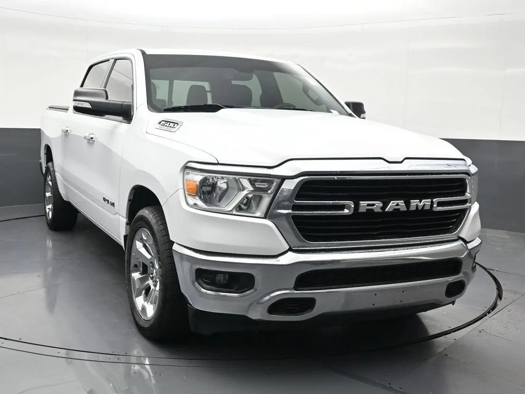 2019 RAM 1500 Big Horn/Lone Star Crew Cab 4x2 5'7" Box photo 8
