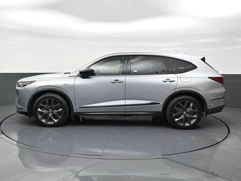 2022 Acura MDX w/A-Spec Package photo 2