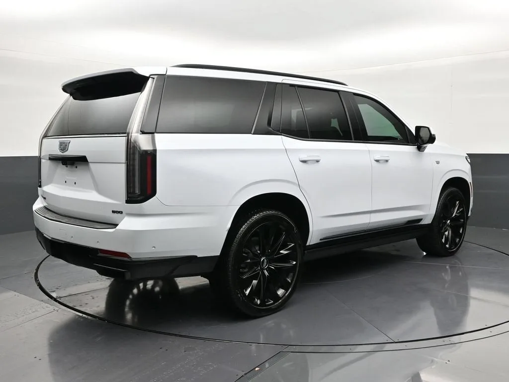 2026 Cadillac Escalade Platinum Sport photo 5
